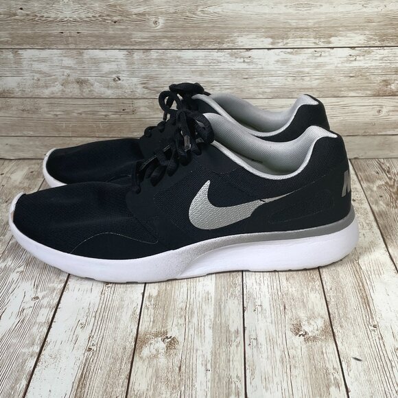 NIKE Kaishi NS Lifestyle Womens 9 Running Shoes Black Metallic Silver 747495-001 - Picture 3 of 9